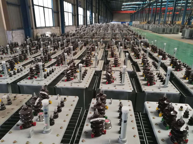 右江100KVA油浸式变压器